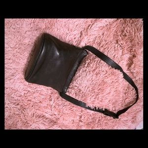 Retro coach crossbody bucket style leather purse.